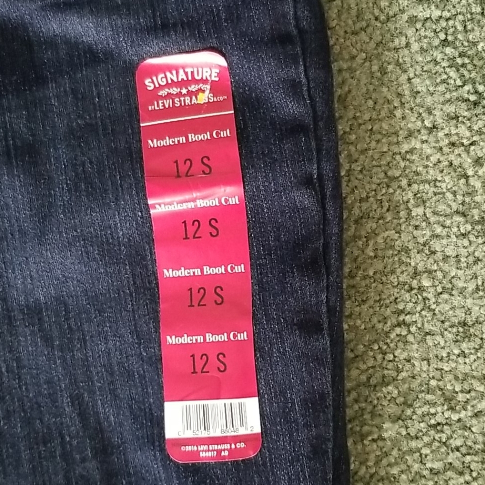 Levi-Strauss Stretch boot cut jeans - Picture 3 of 4